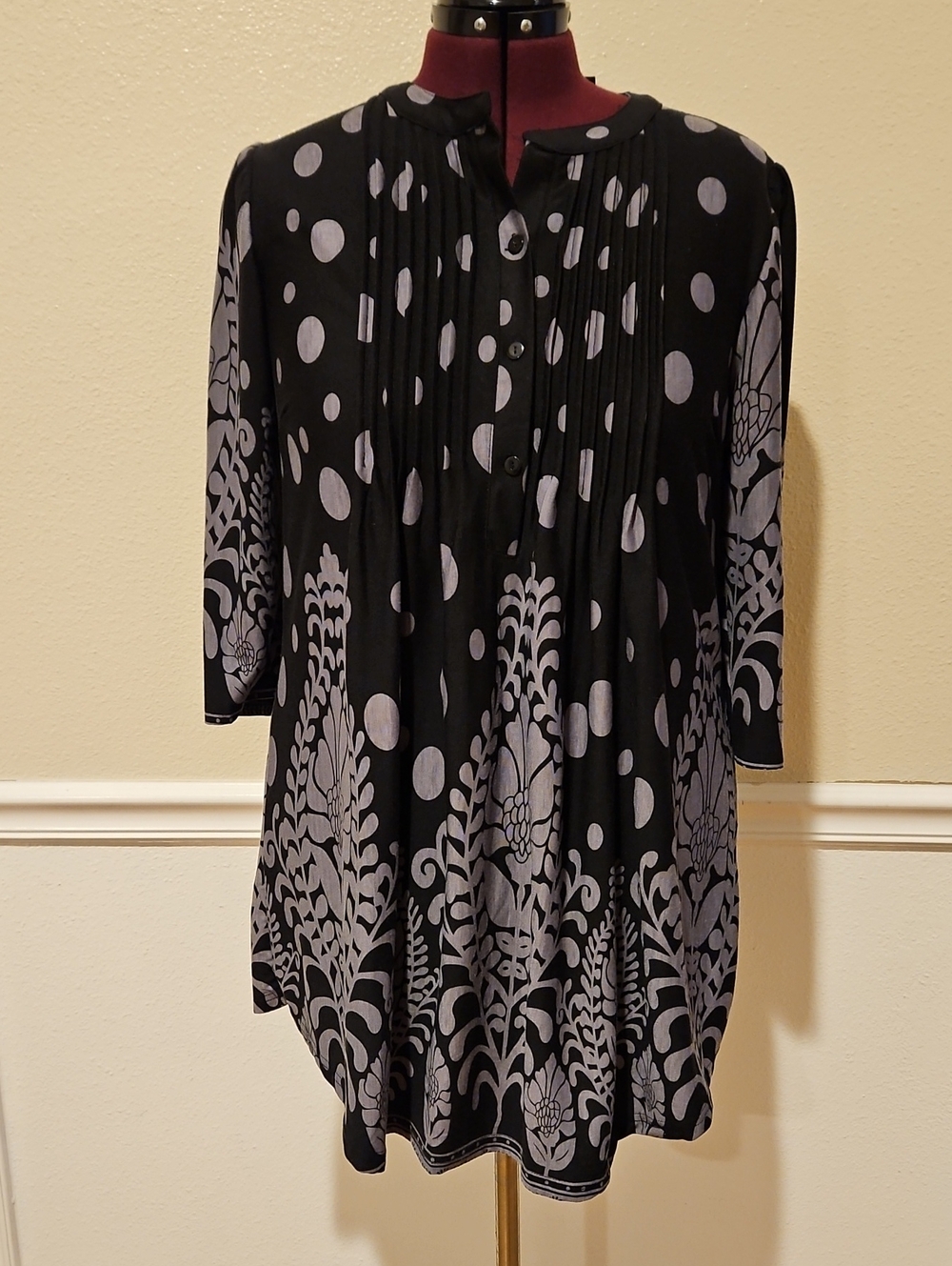 Reborn Black and Gray Printed Button-Front Tunic